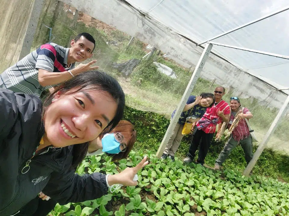 Dika Happy học tập tại Thái Lan