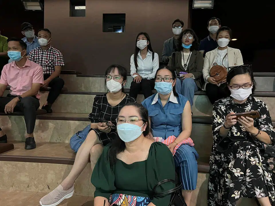 Dika Happy học tập tại Thái Lan