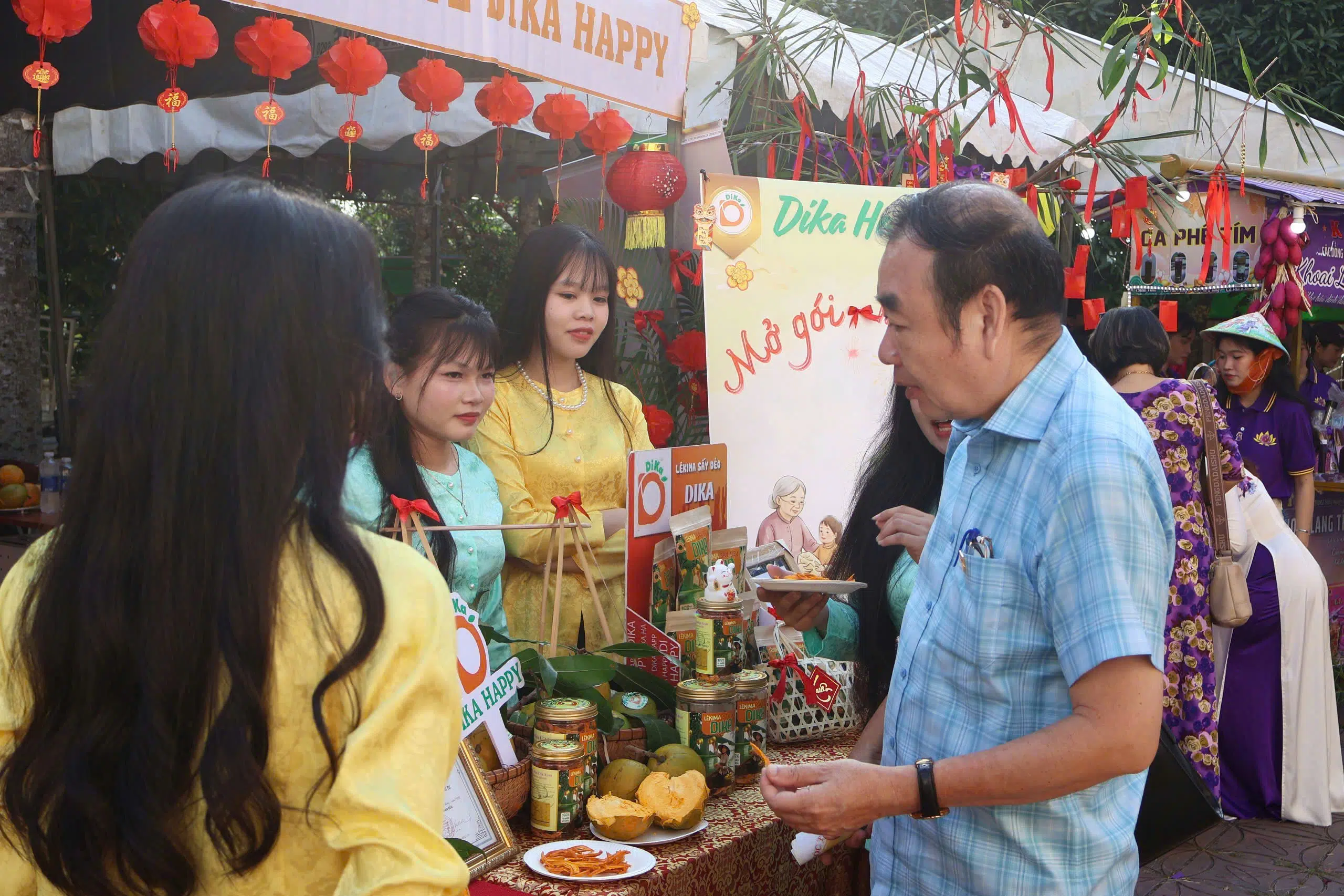 MARKETING LAUNCHAD 2025