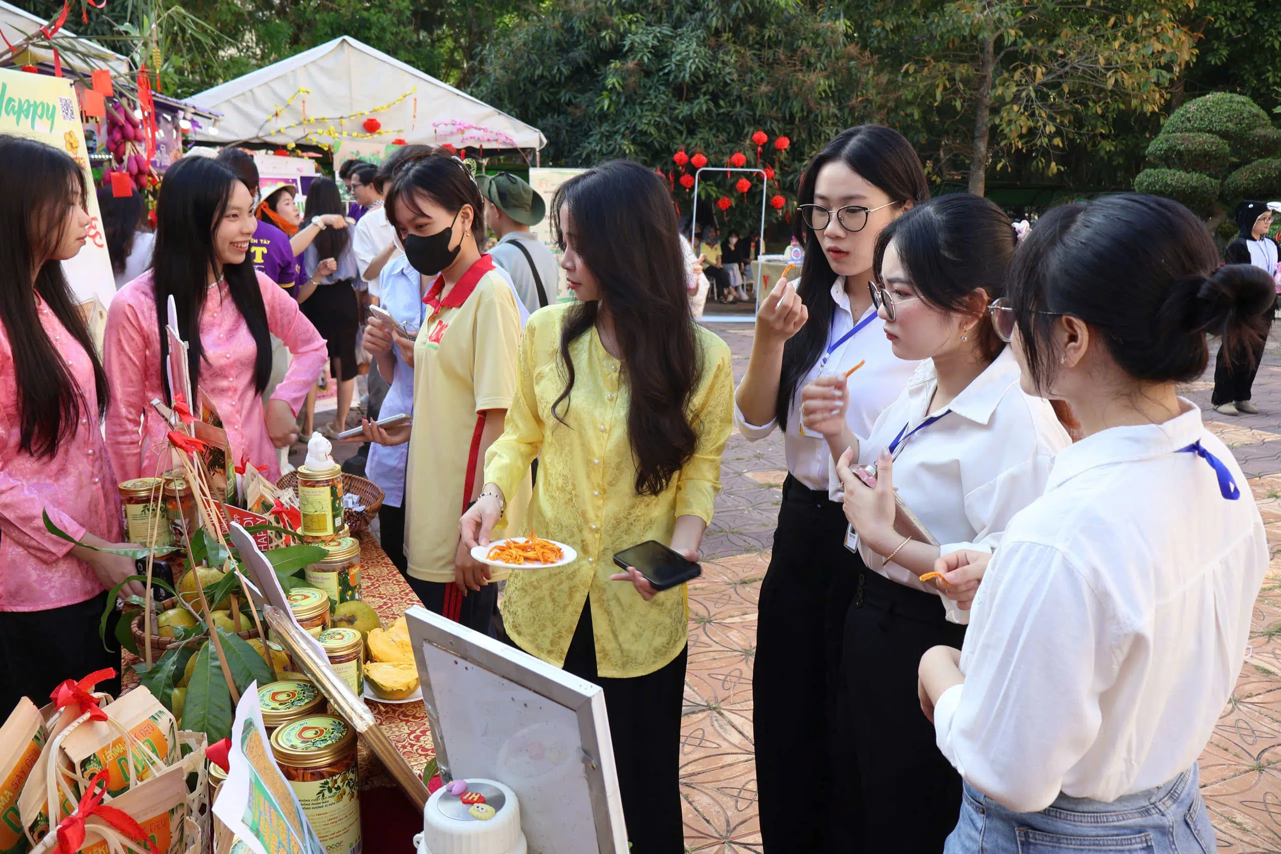 MARKETING LAUNCHAD 2025