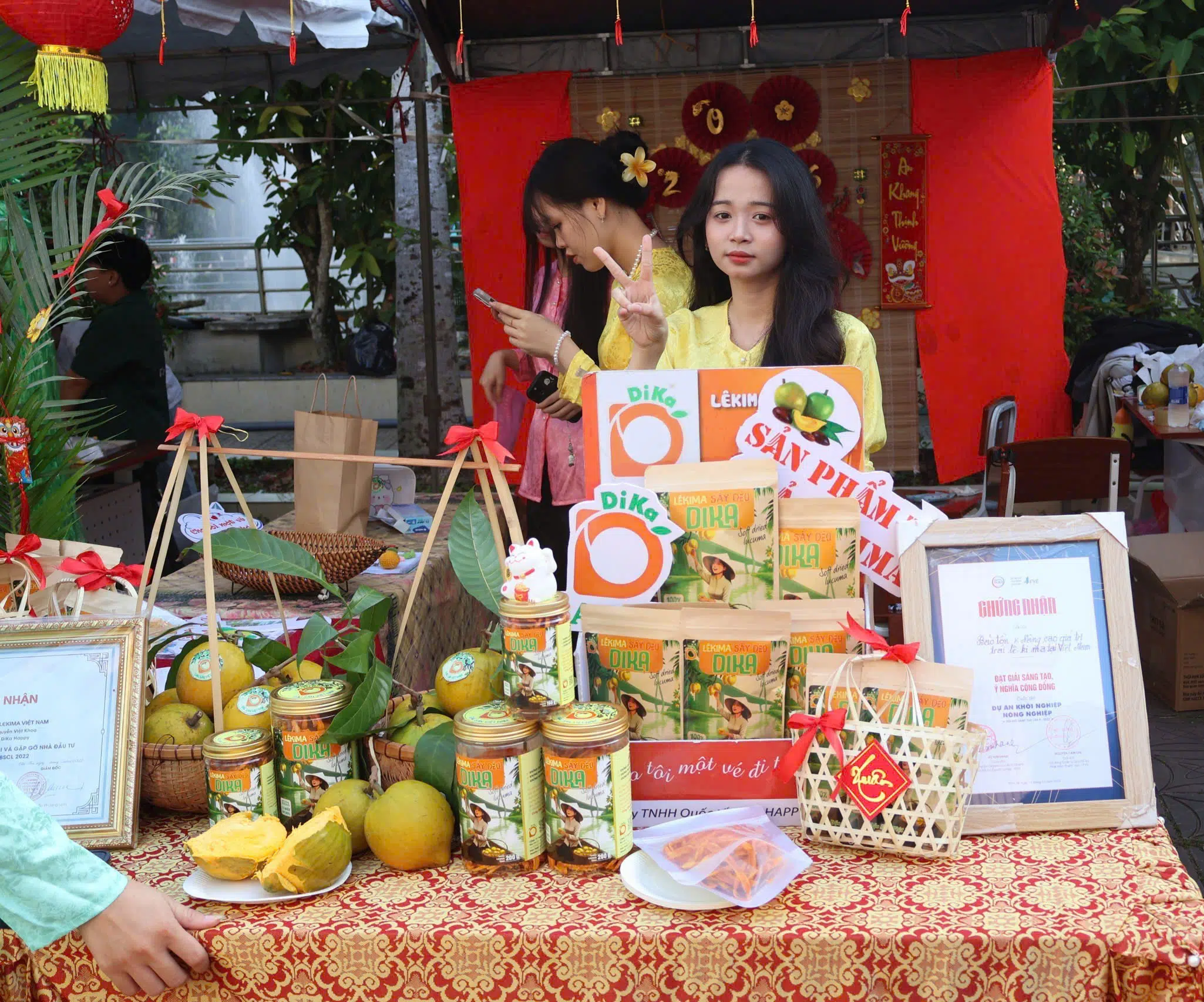 MARKETING LAUNCHAD 2025