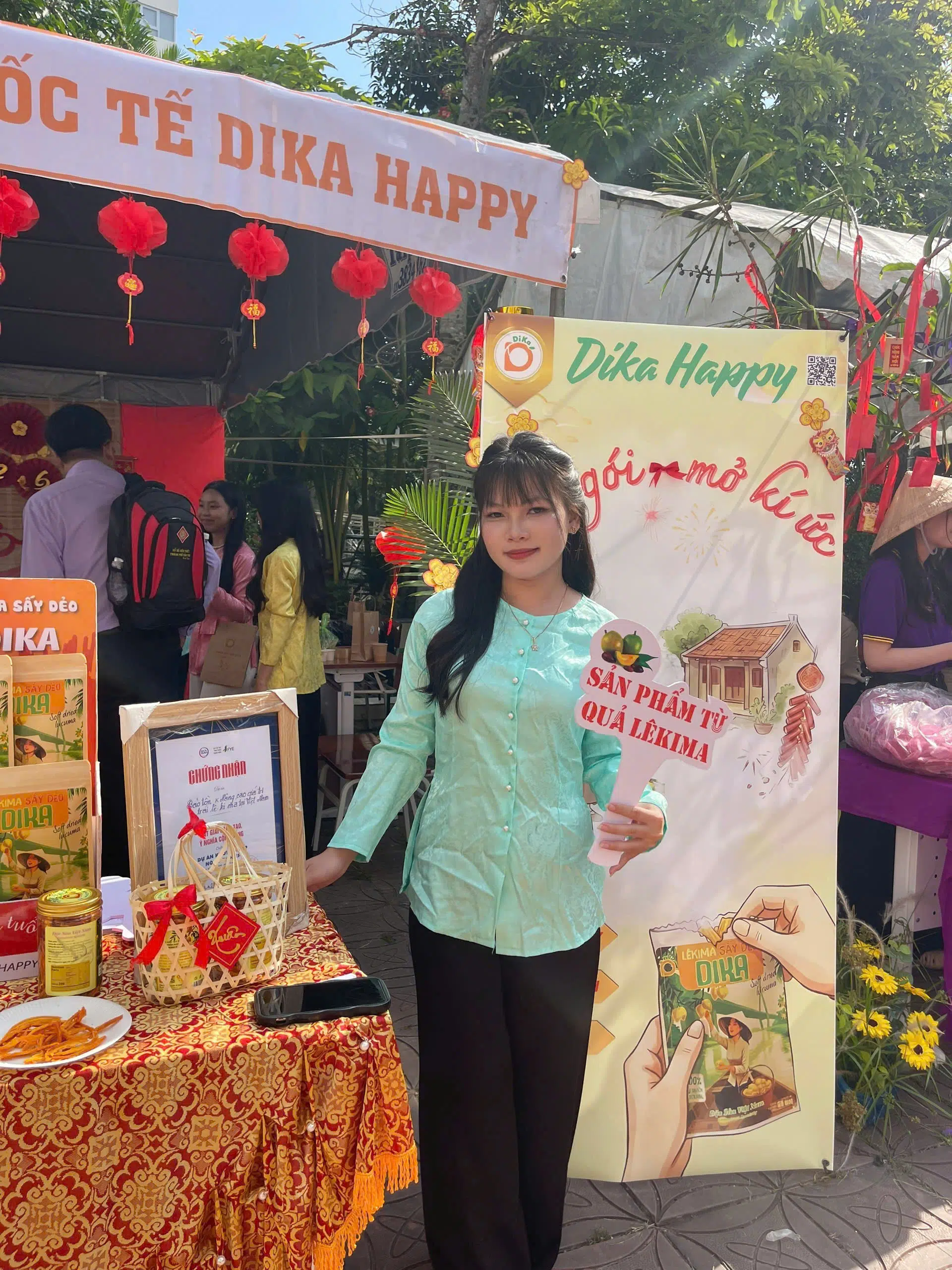 MARKETING LAUNCHAD 2025